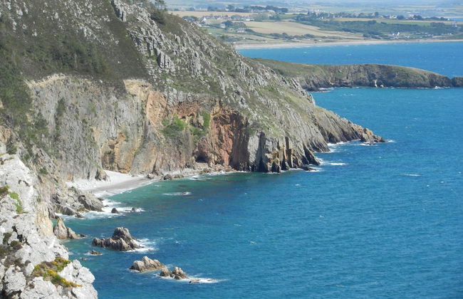 Holiday Home With sea Views, St. Nic - Foto 28