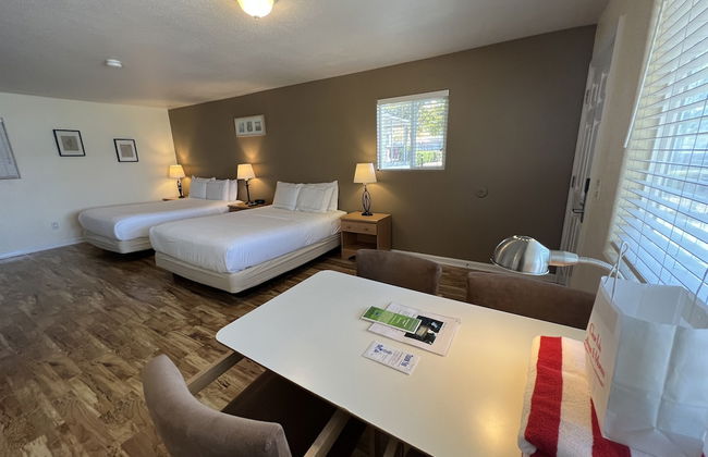 Clear Lake Cottages & Marina - Foto 7