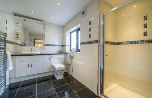 Executive Residence - Yorkshire Staycation Home - Foto 7