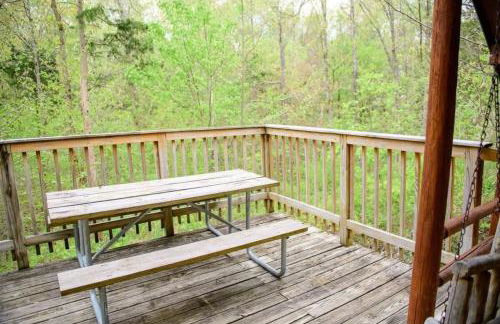 Rustic Cabin with Views in Bloomington - Foto 10