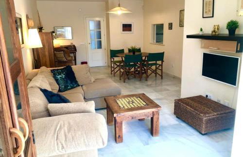 GATU PREMIUM Atico Sotavento playa, parking, terraza, piscinas, wifi y aire acc , " Preferente mayores de 21 años y familias " - Foto 4