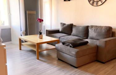 Spacieux T2 en plein centre de Chorges - Foto 4