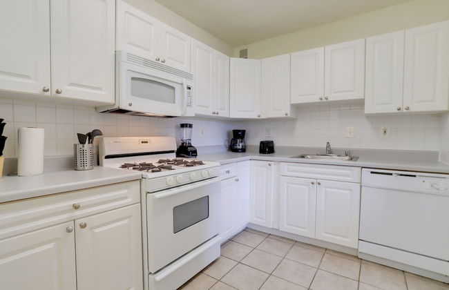 Apartment in the Heart of Crystal City - Photo 17