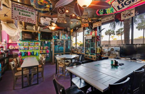 Beachfront - Renovated - Gulf view Bedroom - FLPCB5 - Foto 25