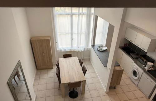 OULLINS T3 COSY 70M2 - 6 Pers 2 Chambre - 2 Mezzanines Métro & centre à Pied - Foto 40