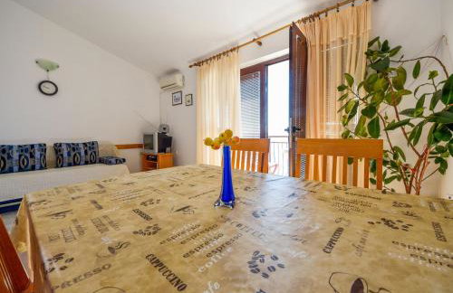 Apartment Vukić-2 by Interhome - Photo 6