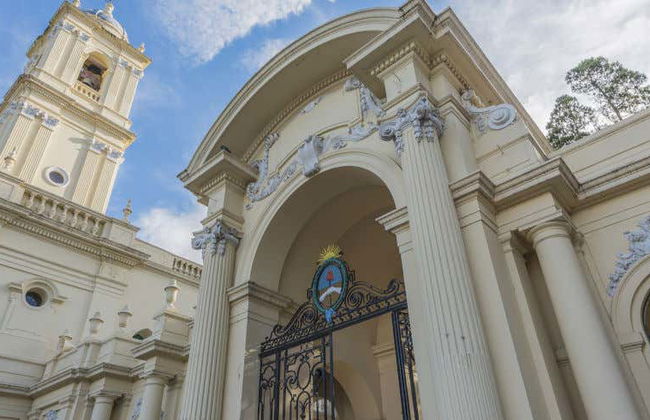 Visita guiada por San Salvador de Jujuy - Foto 1