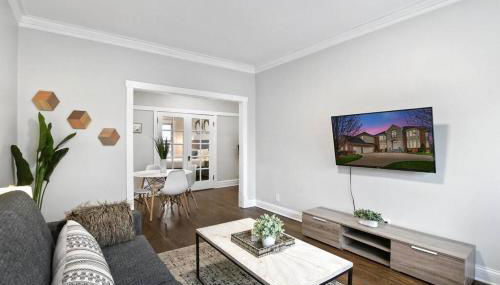 2BR Stylish Apartment in Avondale close to Shops - Roscoe 1W - Foto 2