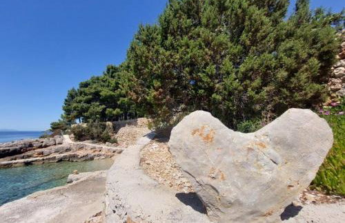 Sunny Terrace Zavala Hvar studio with terrace - Foto 28