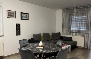 Apartman Lapaž 14 - Foto 1