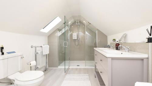 Superb House in Looe, in walking distance to Beach and Bars with Great Views - Foto 3