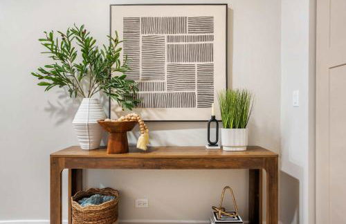 Elevated Gem - Sleeps 12 - 20 mins to Downtown Chicago - Foto 3