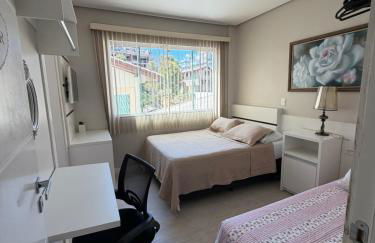 4 ILHAS, 2 SUITES, 2 GARAGENS - Photo 6