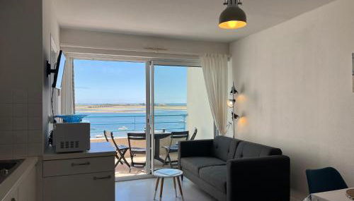 RÉF 335 - PORT-LOUIS appartement vue mer type 3 avec balcon - Foto 4