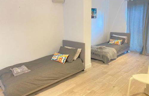 Flat 03 Studio flat near Aylesbury Station Free Parking - Foto 7