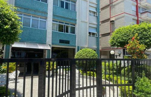 Recém Reformado com dois dormitório com ar condicionado - Foto 26