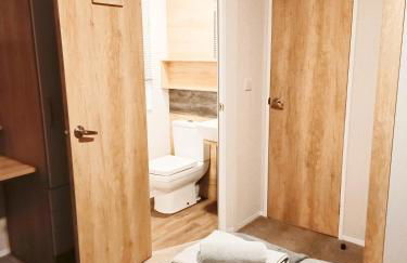 Hillingworth's Hot Tub Retreat - Lochmaben - Photo 17