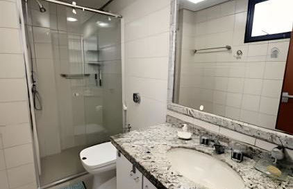 Apto espaçoso para até 8 hóspedes no Centro - Foto 11