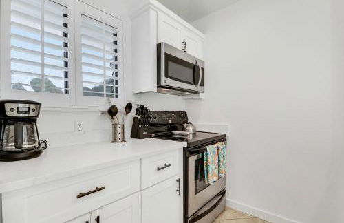 PGA National Getaway Cozy Club Cottage - Foto 23