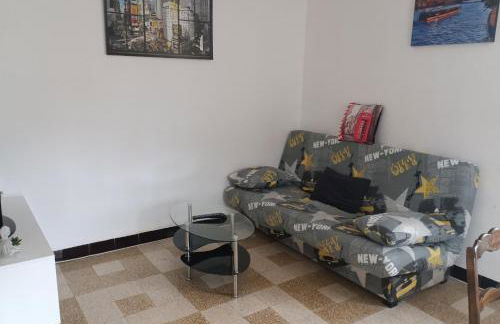 Saint Ambroix Cévennes Gard Ardèche pavillon 6 personnes, tout commerces à pieds - Foto 8