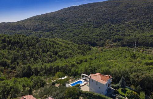 Luxury Villa Lovric with private heated pool, Jacuzzi, Sauna and private tavern - Foto 114