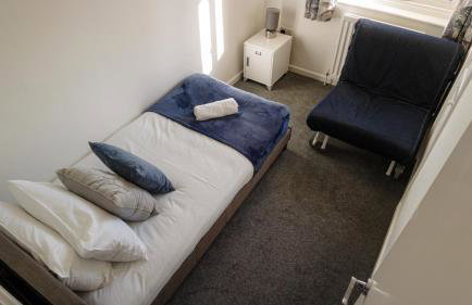 The Snug, ideal for sporting events and city breaks, hidden nook in the Heart of Newcastle, with parking, Wifi, Smart Tv, close to all local travel links - Foto 33