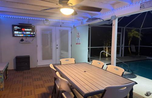 Tropical Getaway! Gulf access & heated pool! - Foto 29