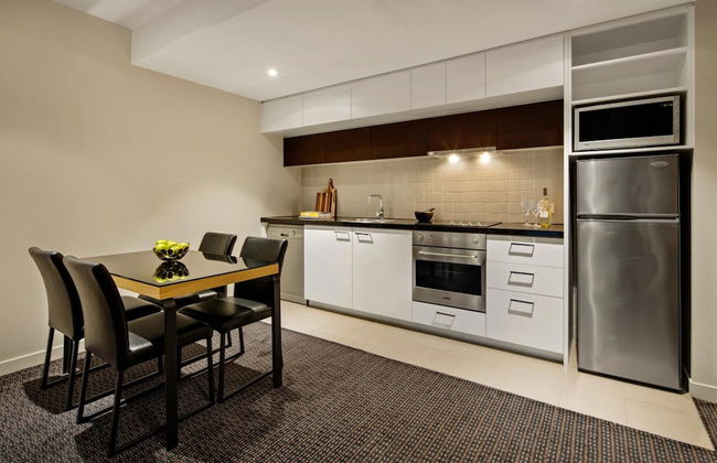 Quest Docklands - Photo 13