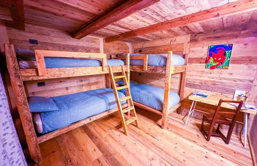 JOIVY Modern family chalet with stunning mountain views - Foto 54