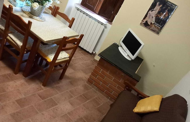 Charming Mountain Retreat in Pacentro, Italy - Photo 7