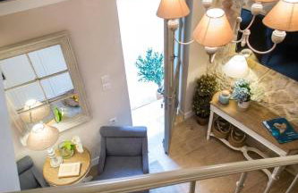 Village House Lianelia Boutique - Photo 14