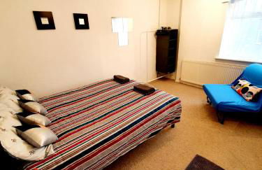 Rayleigh Town Centre 2 Bedroom Apartment - Foto 8