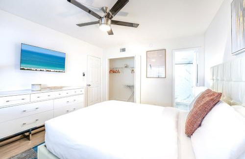 Coastal Escape Walk to Beach Pool and Gym - Photo 16