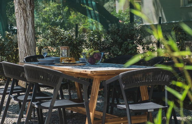 Mid-Century Modern Villa Vintage Charm - Foto 49