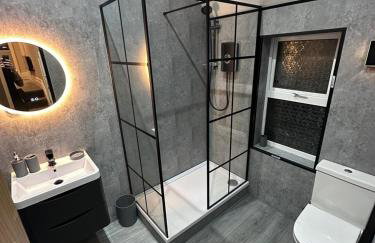 Stunning 2 Bedroom Sea View Apartment With Parking - Foto 11