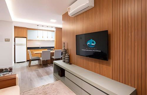 Apartamentos em Bal Piçarras 150 M DA PRAIA com Sacada Wi Fi, Piscina, Portaria 24h, Playground e vaga de GARAGEM - Foto 19