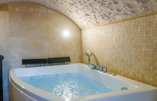 L’Oxalis villa, Sauna et Jaccuzi privatif - Foto 1