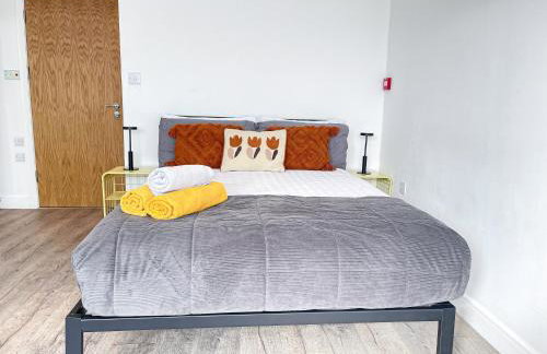 Fully-Furnished Studio Apt in Islington with Wi-Fi near Angel, Kings Cross & Upper Street by NourNest Apartments - Foto 3