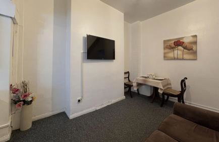 Amazing and Immaculate 2-Bed House in Manchester - Foto 8