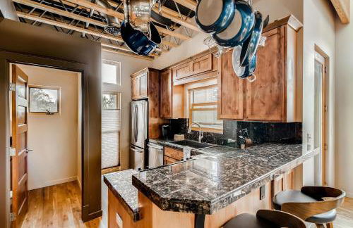 Old Town Loft Oasis With Amazing Rooftop Deck! - Foto 33