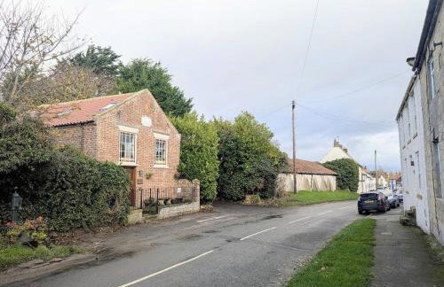The Cloisters, Muston - Photo 4