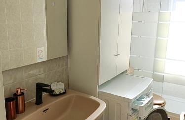 Beautiful 1 Bedroom Apartment with Mountain View - Foto 28