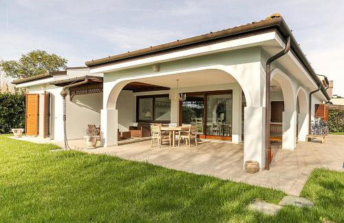 Albarella Family Villa with Private Pool and Garden - Foto 6