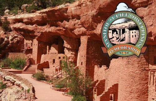 Rustic cabin charm w/ hot tub, arcade basketball - Foto 31