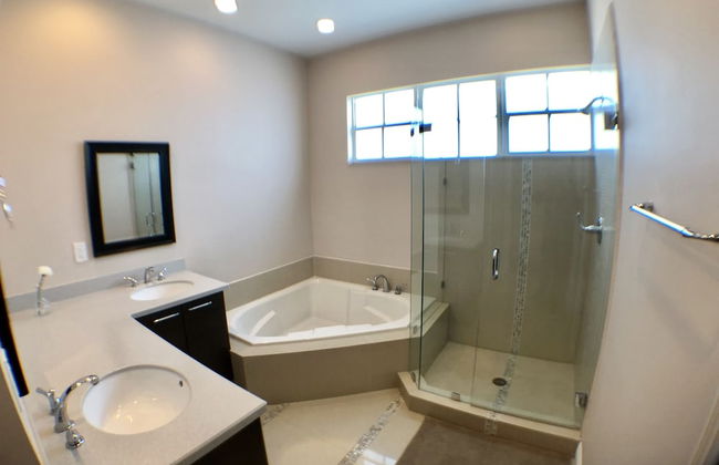 4BR House 219 by Ideal Experience VR - Foto 27