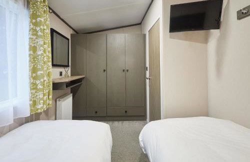 Happy Days Lodge with Hot Tub - Foto 13