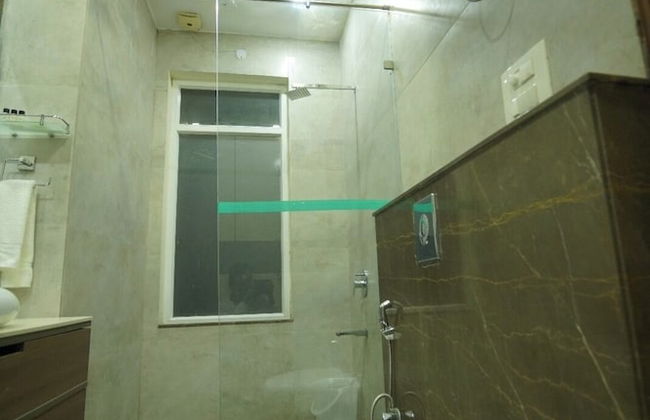 Lime Tree 3BHK Serviced Apartments DLF 5 - Foto 14