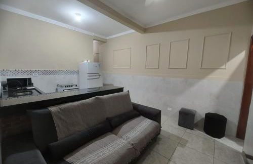 Casa para Famílias e Grupos com Ar-condicionado, Churrasqueira e estacionamento próximo em Praia Grande - Foto 26