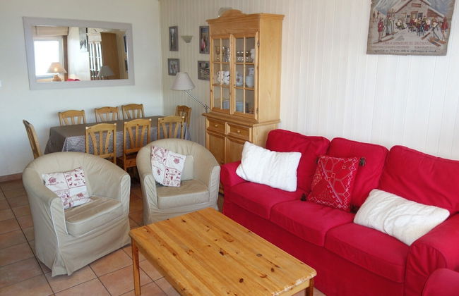 Spacious Apartment With Garden Furniture - Foto 13