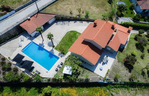 Casa Alto da Ribeira - Villa com Piscina Privada-10 Pessoas - Foto 10